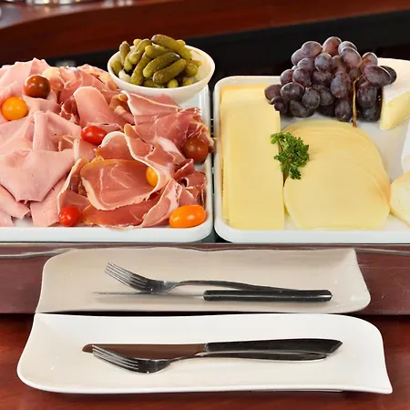 欧洲里尔酒店 酒店